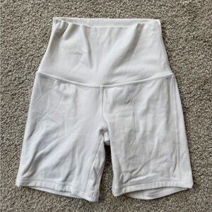 lululemon athletica high rise White Bike Shorts 6”